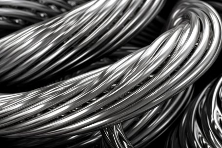 close-up-metallic-chain